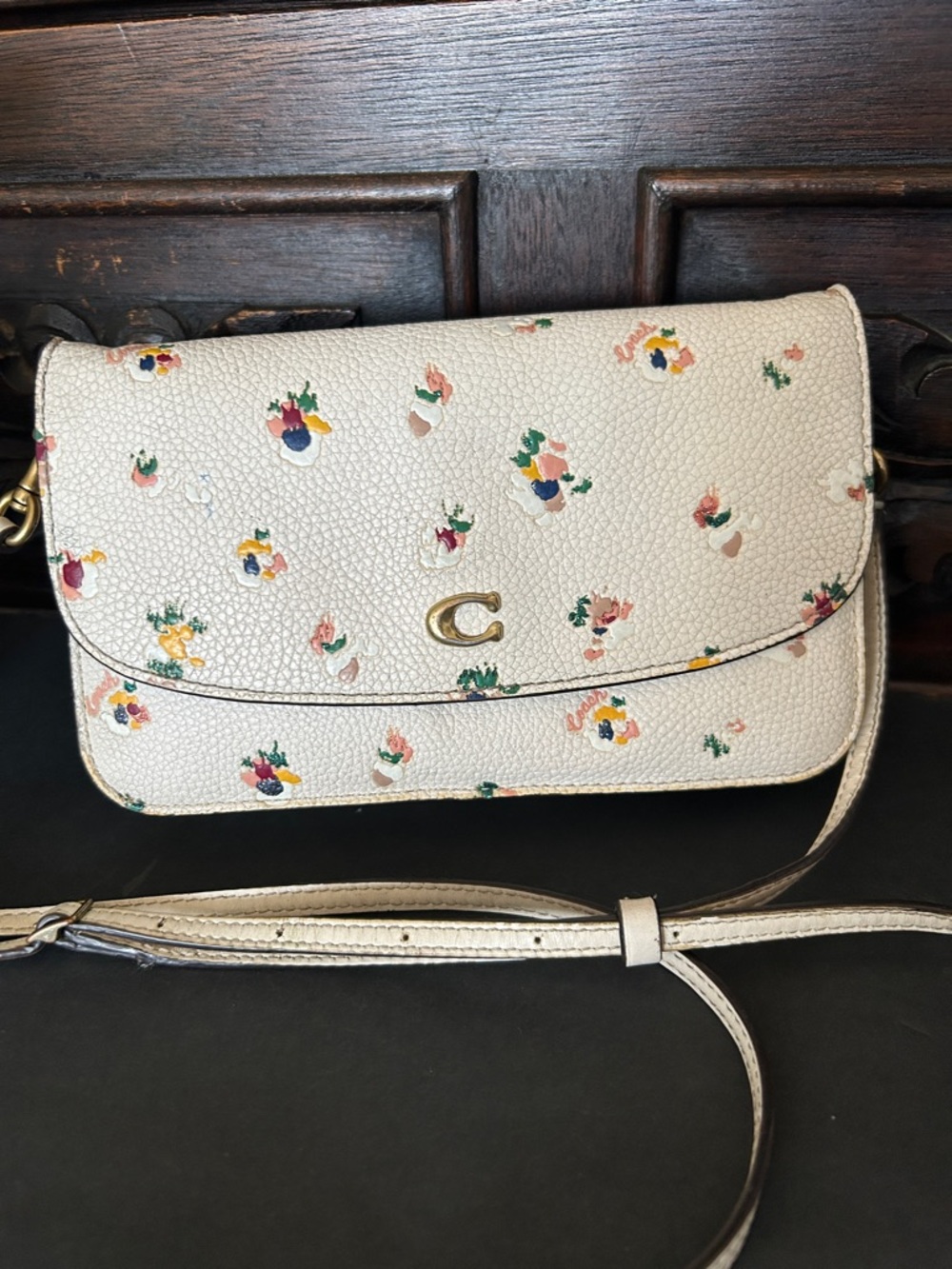 Coach Cream Floral Pebbled Leather Crossbody Bag with Gold-Tone 'C' - Picture 3 of 17